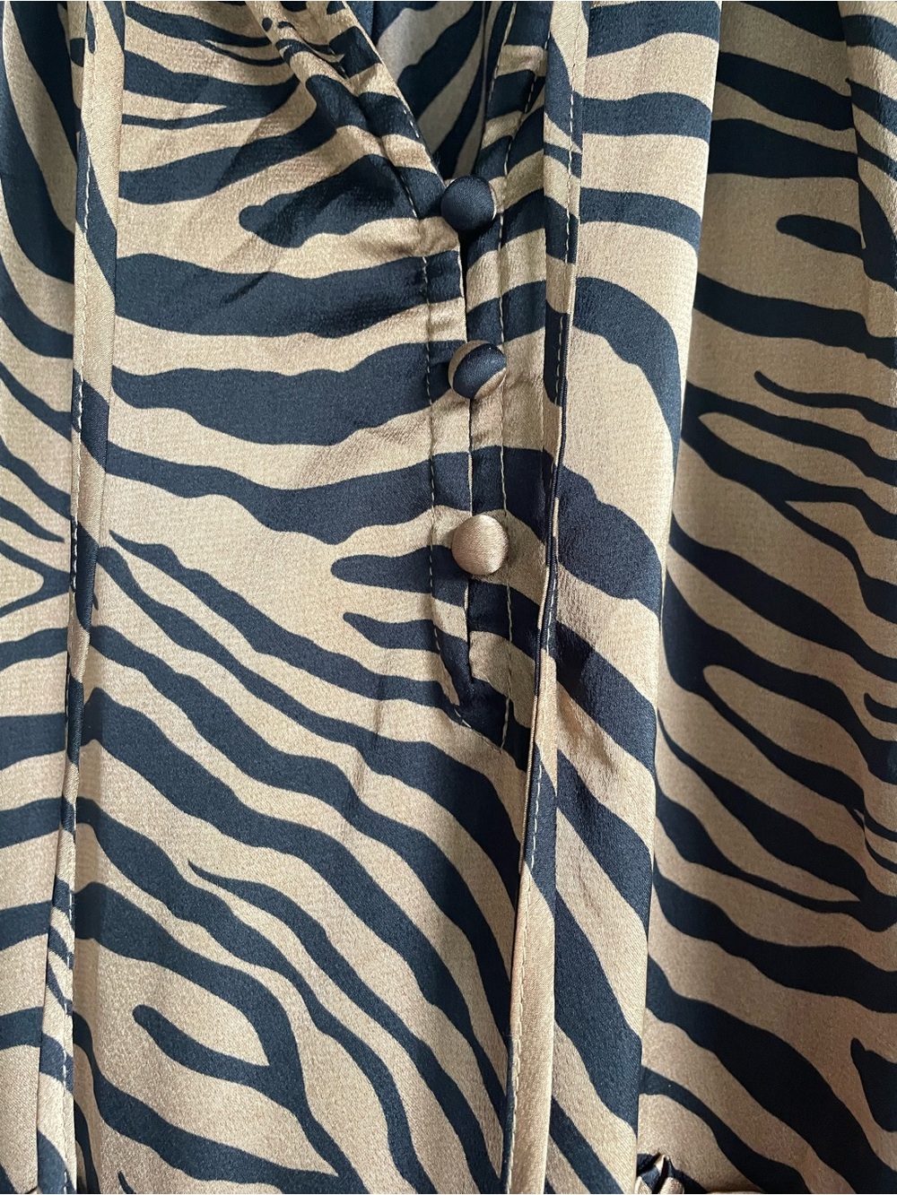 Tiered Tiger Print Mini Dress in Tan & Black Curvy Plus Size XL - Picture 7 of 12